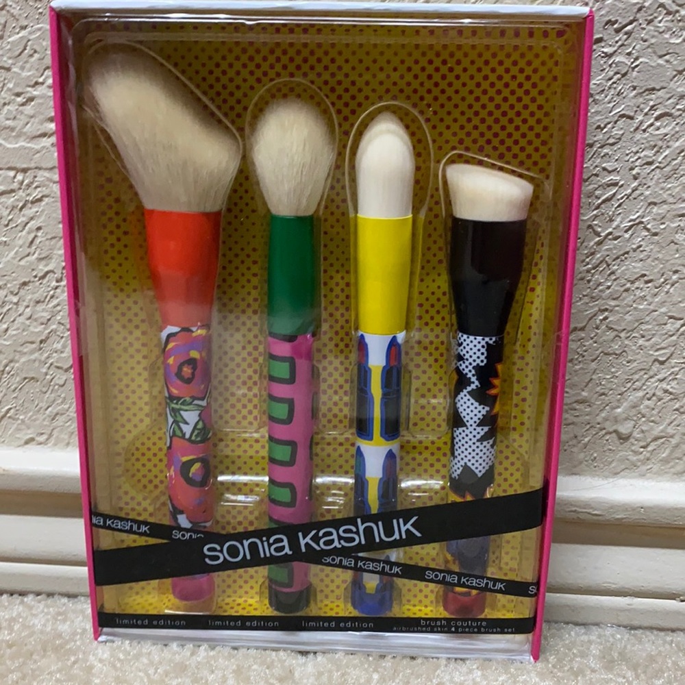 Sonia Kashuk make-up brushes